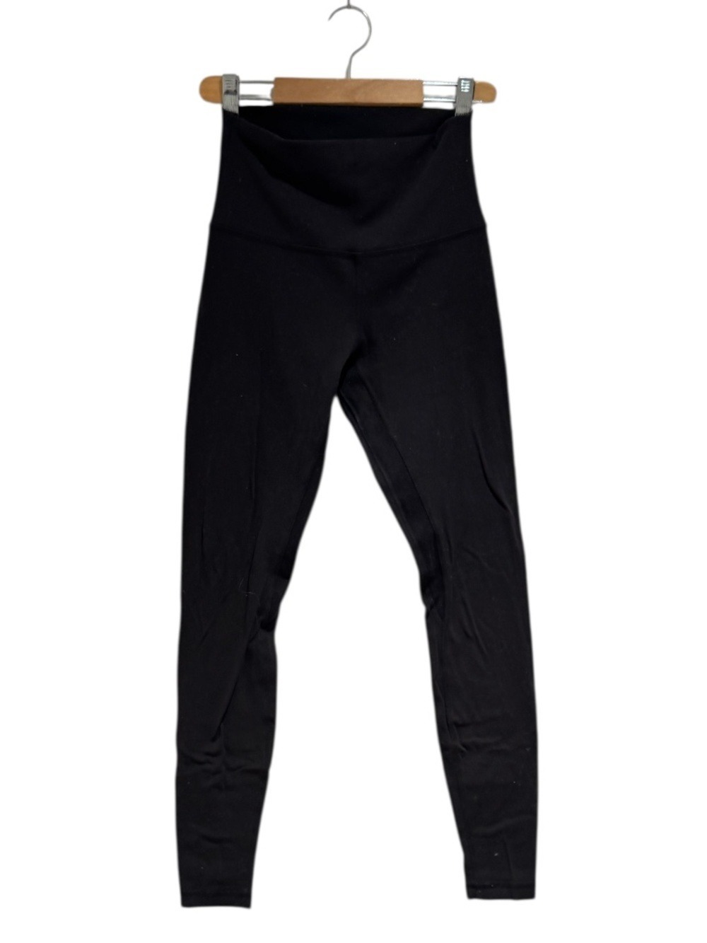 LULULEMON black yoga pant leggings - size 4